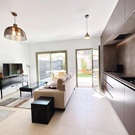 Appartement Moderne Tout Equipe. Marseille Luaran gambar