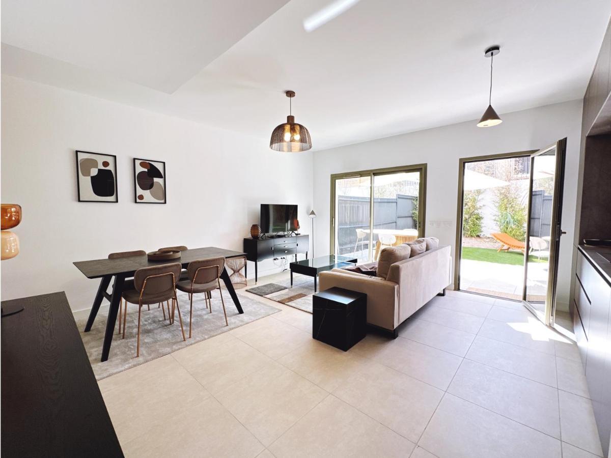Appartement Moderne Tout Equipe. Marseille Luaran gambar